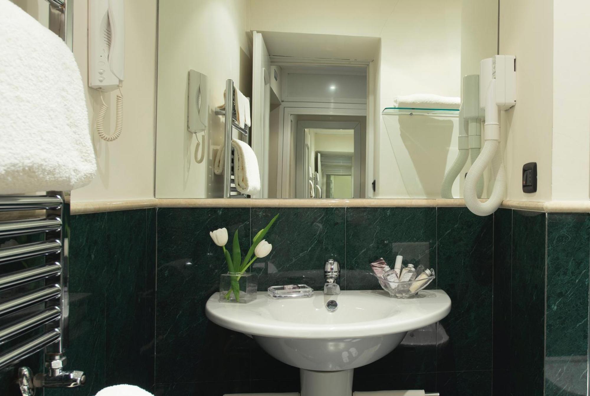 Hotel Gregoriana Roma Phòng bức ảnh